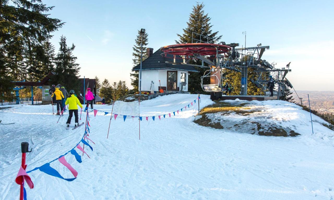 Sloneczny Chelm - Apartamenty W Gorach, Prywatna Sauna Jacuzzi Balia W Cenie, Spa, Grill, Stok Narciarski Myslenice, Sciezki Rowerowe, Rzeka Raba, Widok Na Tatry Esterno foto